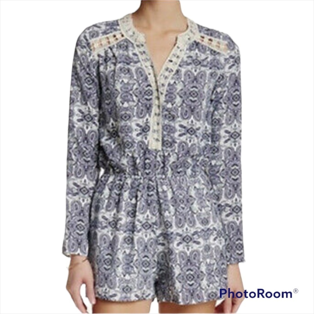 Romeo & Juliet Couture Paisley Romper Blue